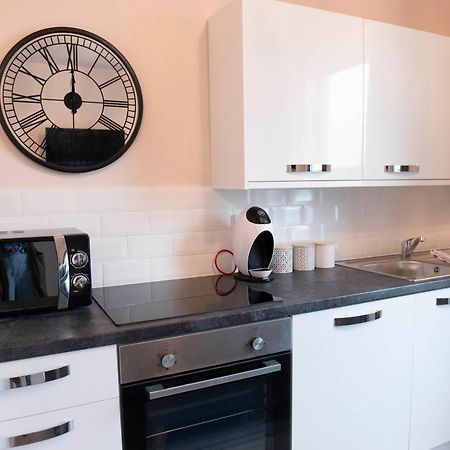 Charles Alexander Short Stay - Highcliffe Apartments Cleveleys Εξωτερικό φωτογραφία