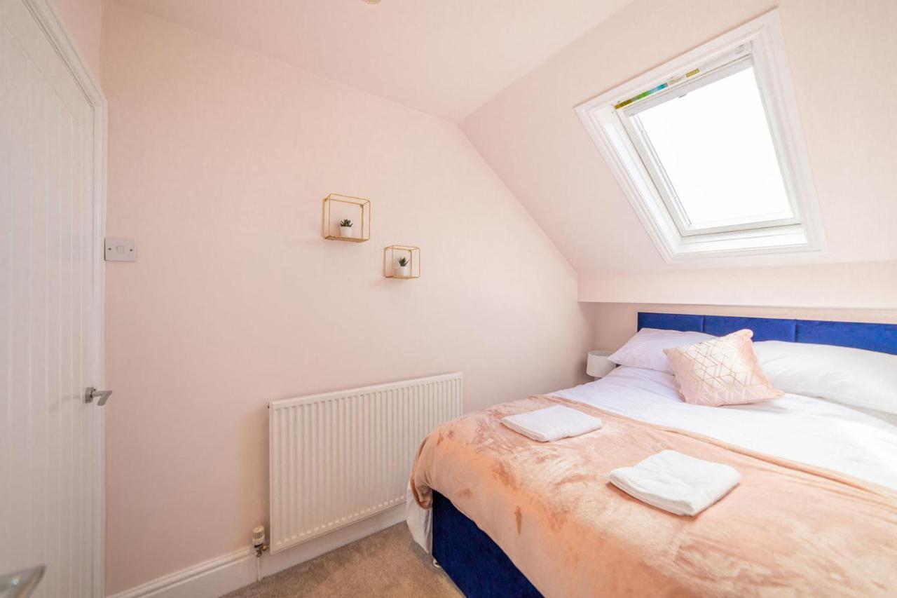 Charles Alexander Short Stay - Highcliffe Apartments Cleveleys Εξωτερικό φωτογραφία