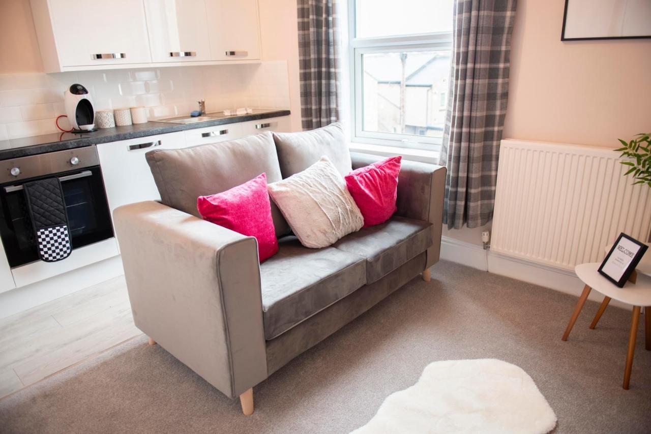 Charles Alexander Short Stay - Highcliffe Apartments Cleveleys Εξωτερικό φωτογραφία