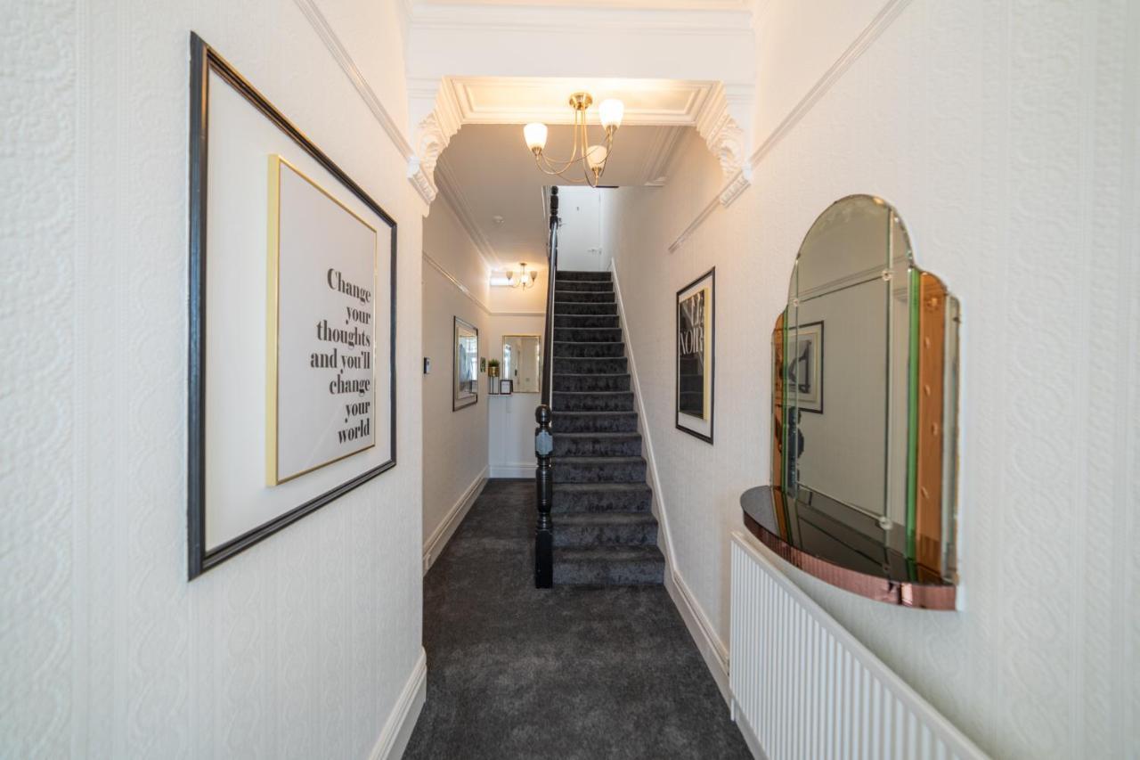 Charles Alexander Short Stay - Highcliffe Apartments Cleveleys Εξωτερικό φωτογραφία
