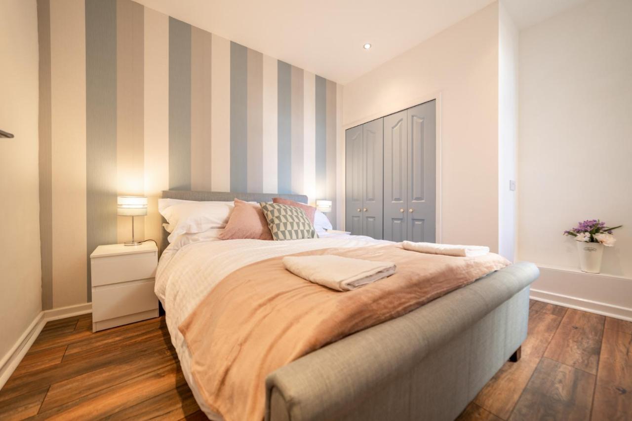Charles Alexander Short Stay - Highcliffe Apartments Cleveleys Εξωτερικό φωτογραφία