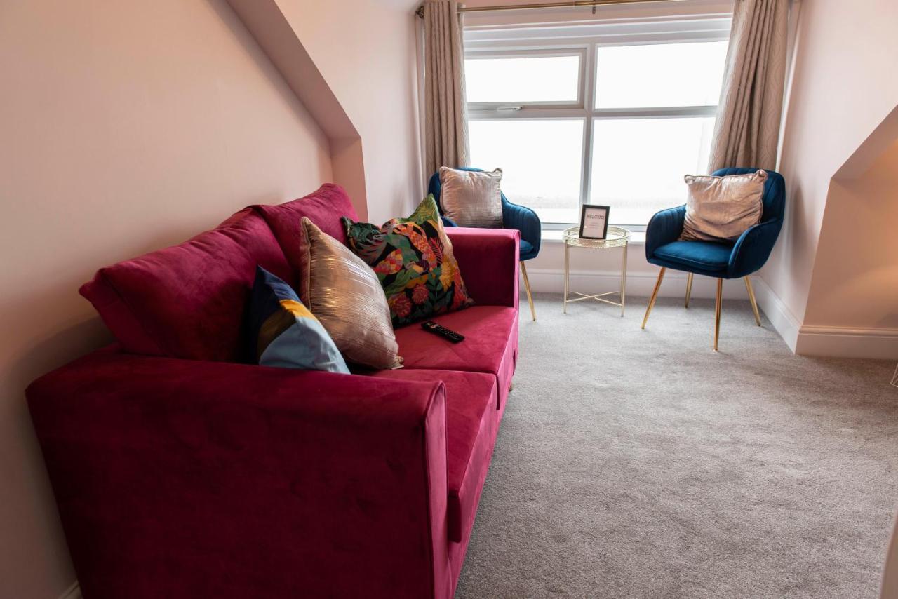Charles Alexander Short Stay - Highcliffe Apartments Cleveleys Εξωτερικό φωτογραφία